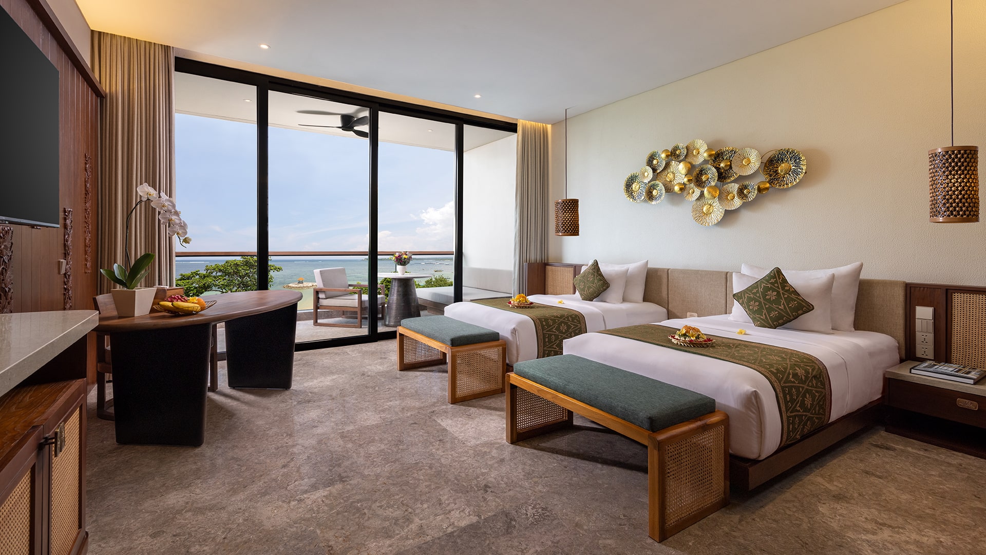 Luxury Suite King or Twin - Sea View