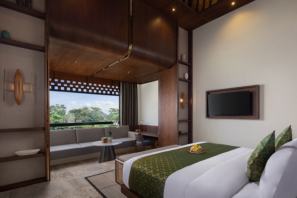 Infinity Sky Pool Villa Garden View